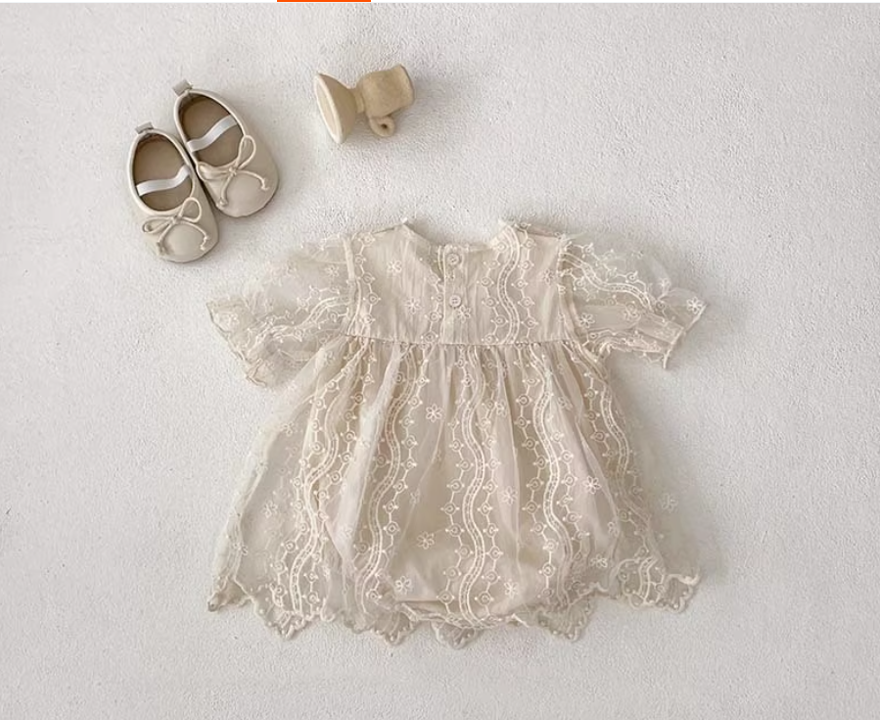 Little Duchess Lace 2-Pieces-Set - Short Sleeves - A0010