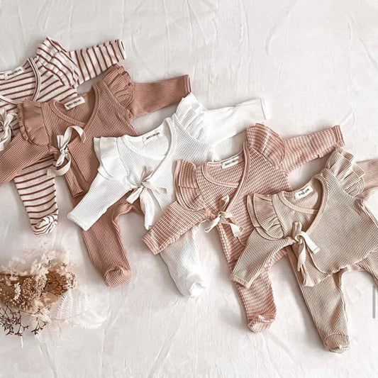Wing Hug 2-Piece Set - A01703